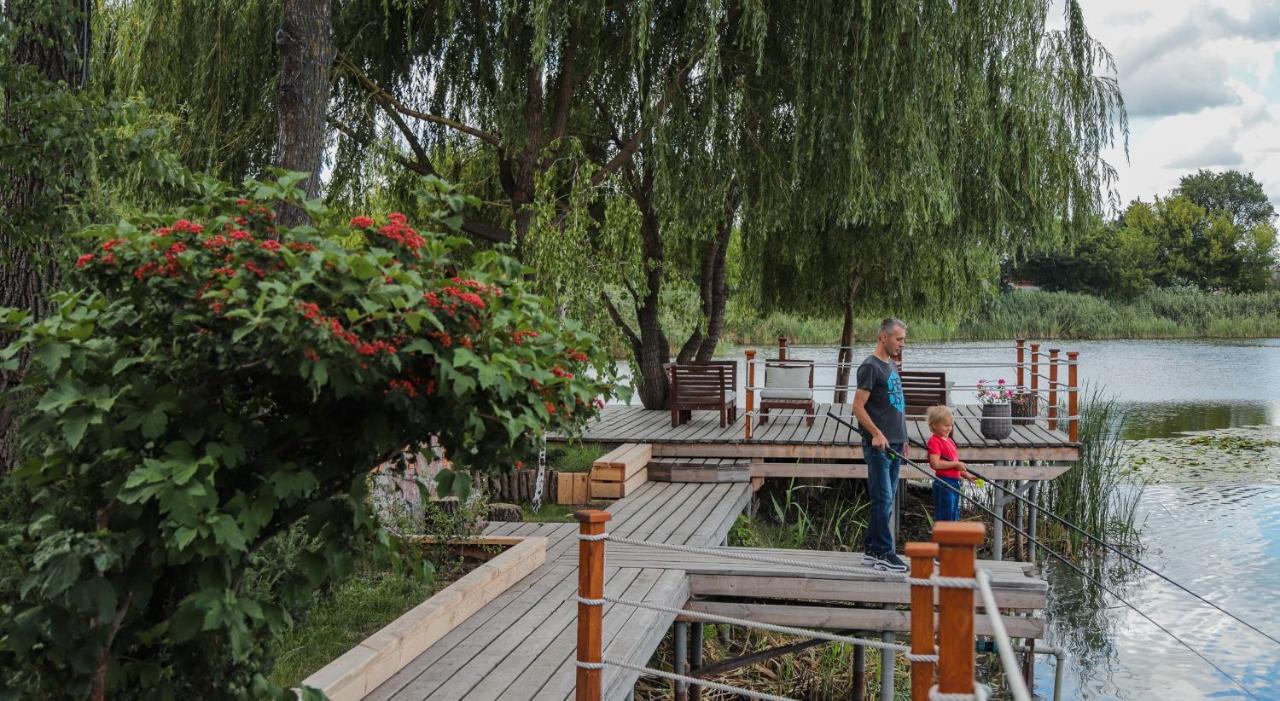Hotel Otte Myrhorod Zewnętrze zdjęcie
