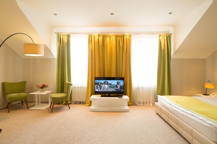 Hotel Otte Myrhorod Zewnętrze zdjęcie